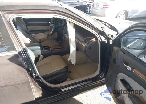 2012 Chrysler 300C Luxury Series z USA, uszkodzony, nr VIN 2C3CCAPTXCH227744